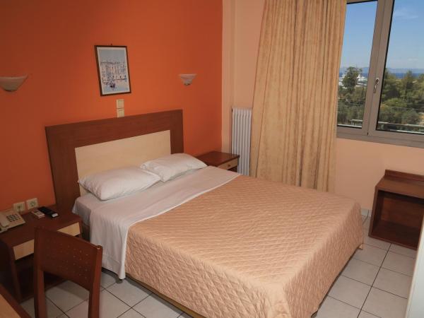 IKAROS Hotel ELLINIKO : photo 1 de la chambre chambre double ou lits jumeaux Économique