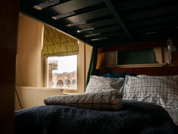 Green Tortoise Hostel Seattle : photo 4 de la chambre double bed in mixed dorm room (not private)