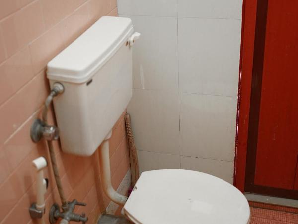 Sarigama Tourist Home : photo 3 de la chambre chambre double ou lits jumeaux standard avec balcon