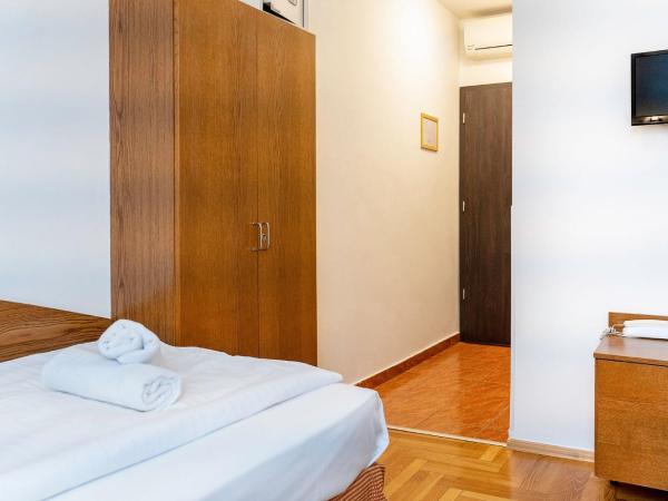 Hotel Metro : photo 2 de la chambre chambre simple standard