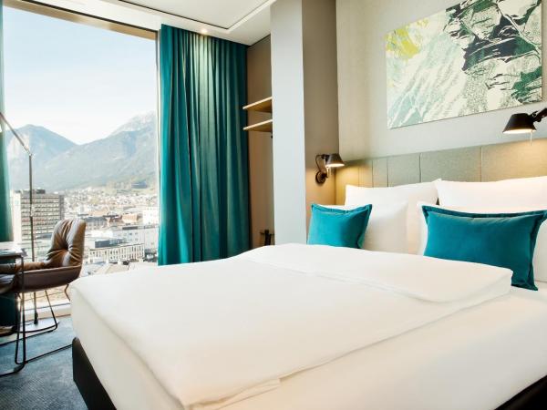 Motel One Innsbruck : photo 1 de la chambre chambre lit queen-size 