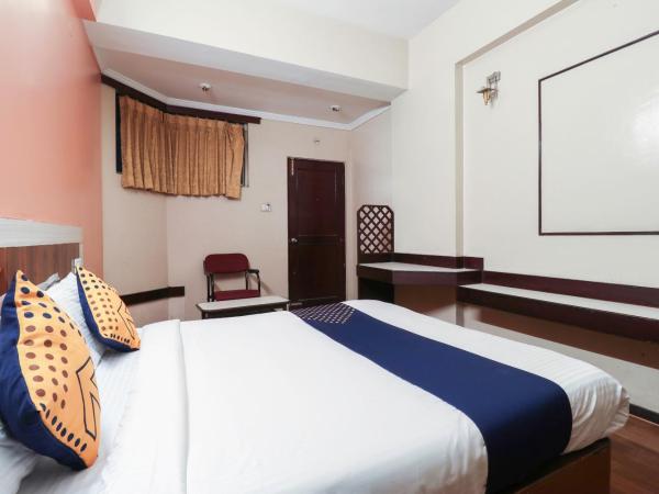 Yatra Inn : photo 1 de la chambre chambre triple avec salle de bains