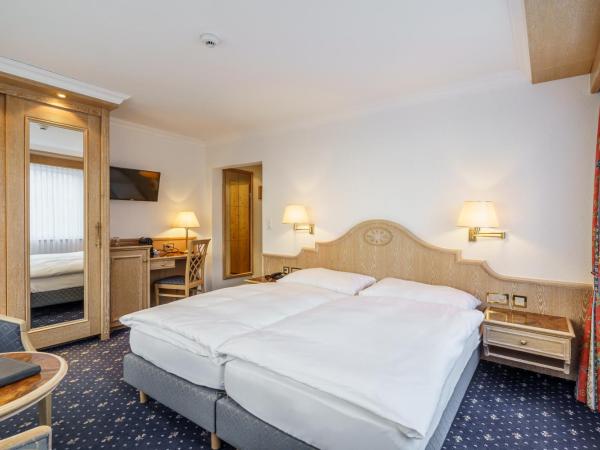 Hotel Alpenroyal : photo 2 de la chambre chambre double standard avec balcon ou terrasse