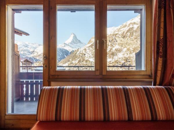Hotel Alpenroyal : photo 3 de la chambre chambre double deluxe avec balcon ou terrasse - vue sur le mont cervin