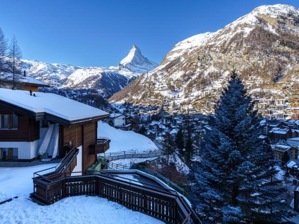 Hotel Alpenroyal : photo 2 de la chambre chambre familiale (2 adultes + 2 enfants) avec balcon ou terrasse