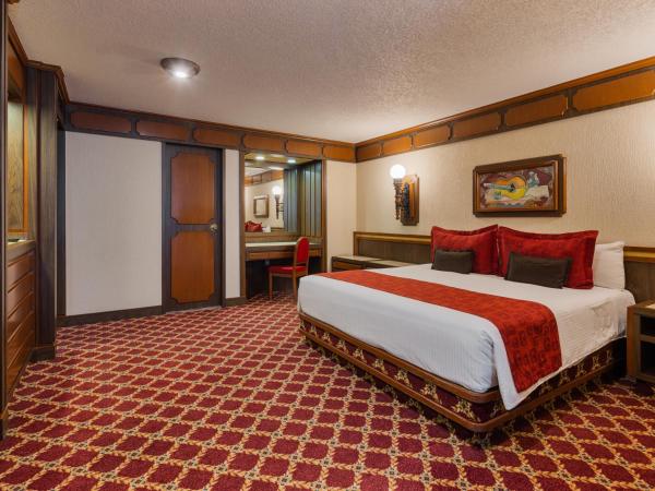 Exe Alameda Reforma : photo 3 de la chambre chambre lit king-size