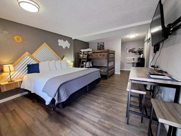 Buffalo Lodge Bicycle Resort - Amazing access to local trails & the Garden : photo 1 de la chambre chambre familiale