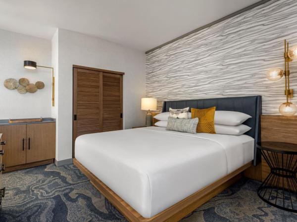 Sheraton San Diego Hotel & Marina : photo 5 de la chambre suite pacific lit king-size - tour marina