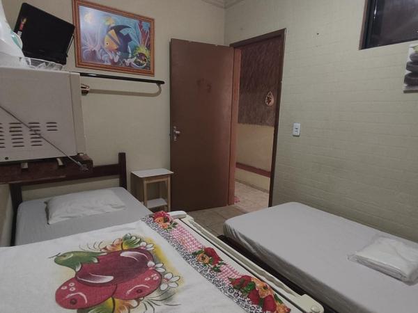 Léa Pousada : photo 1 de la chambre petite chambre lits jumeaux