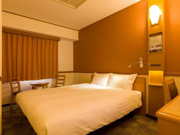 Toyoko Inn Osaka Temmabashi Otemae : photo 4 de la chambre chambre lit queen-size - fumeurs