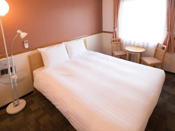 Toyoko Inn Hakata-guchi Ekimae : photo 2 de la chambre chambre lit queen-size - fumeurs