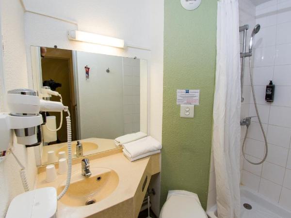 Ibis Budget Boulogne-Sur-Mer Centre les Ports : photo 5 de la chambre chambre triple