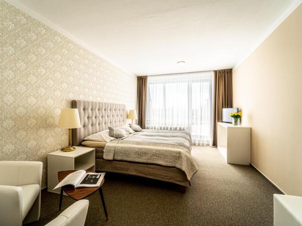 Hotel Fontána : photo 7 de la chambre chambre double deluxe avec balcon