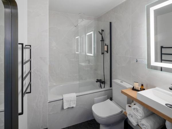 Hôtel Bristol Union Intra Muros : photo 4 de la chambre chambre triple