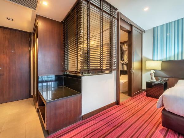 M2 de Bangkok Hotel : photo 8 de la chambre suite d'angle