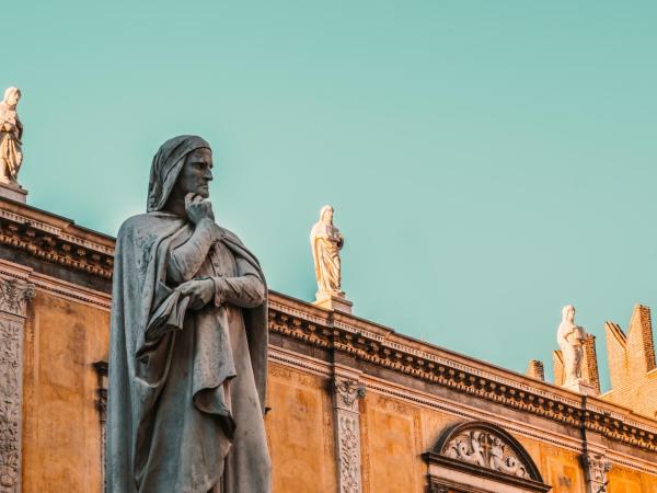 Domus Nova Palace - Italian Homing : photo 9 de la chambre chambre double – vue sur ville