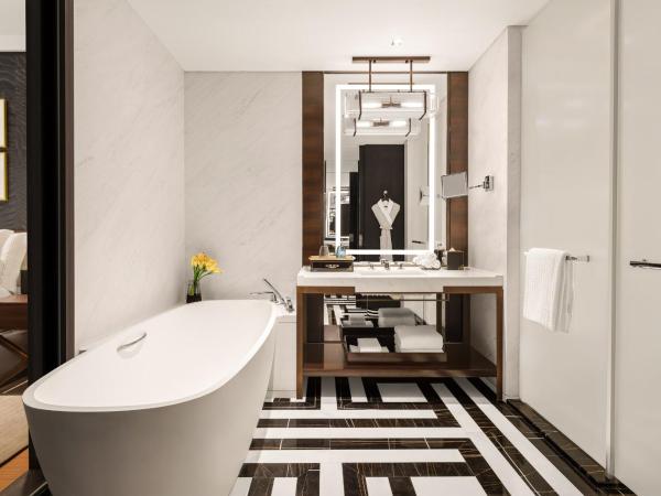 Fairmont Wuhan : photo 1 de la chambre chambre lits jumeaux de luxe - non-fumeurs