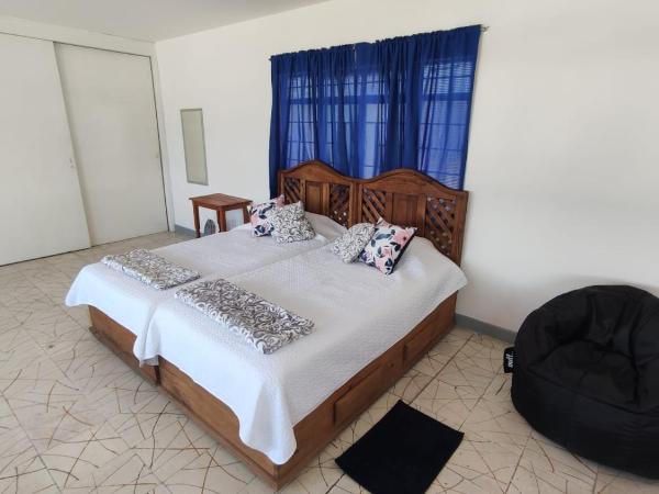 Departamento amplio con hermosa vista : photo 1 de la chambre appartement avec terrasse