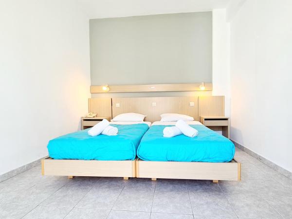 G92 City Hotel : photo 2 de la chambre chambre double ou lits jumeaux standard avec balcon