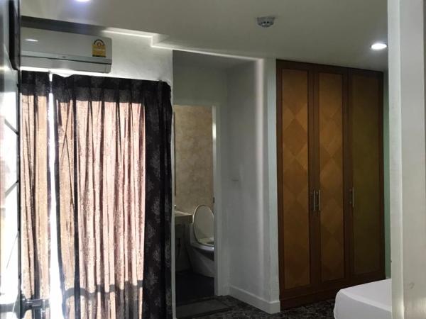 Rod Fai Fah Apartment : photo 1 de la chambre appartement standard