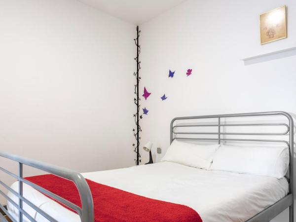 Monrooms Barcelona : photo 4 de la chambre chambre double