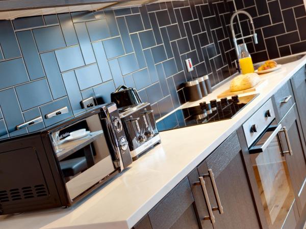 80 by Elite : photo 6 de la chambre appartement en duplex