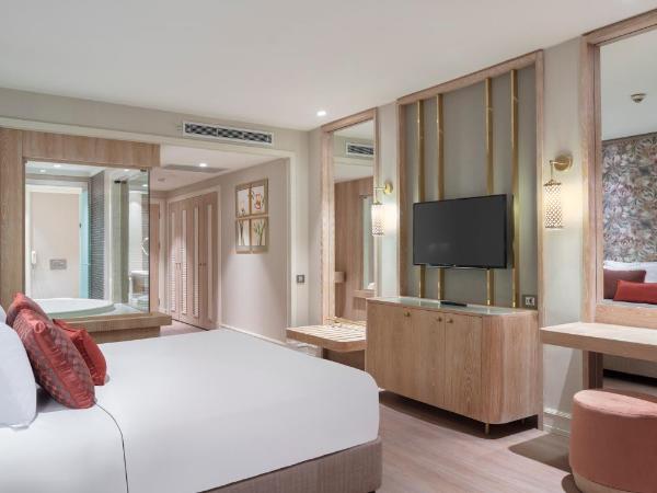 Ela Excellence Resort Belek : photo 2 de la chambre hébergement elagance avec baignoire spa - vue sur mer