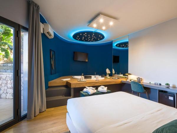 Taormina Palace Hotel : photo 2 de la chambre chambre double avec baignoire spa