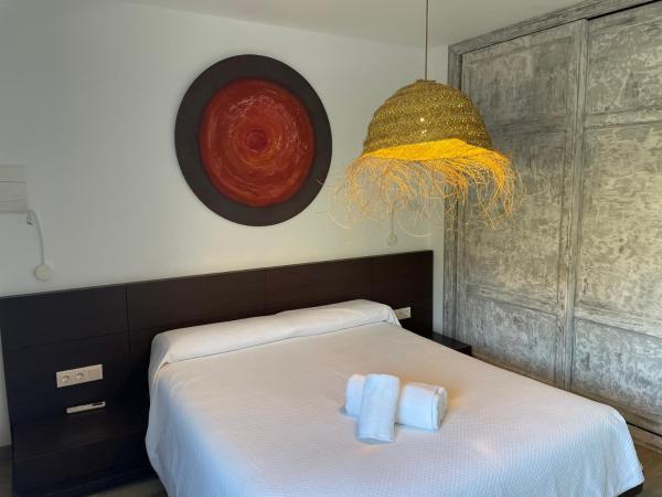 Cortijo Tayula-Centro de Recuperación y Descanso : photo 7 de la chambre chambre double ou lits jumeaux supérieure - vue sur montagnes