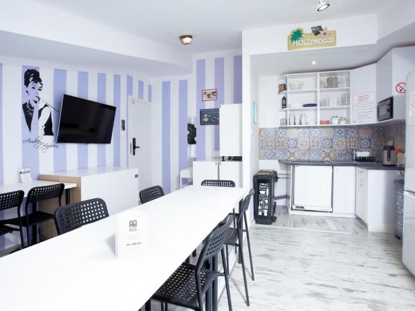 AB Hostel : photo 1 de la chambre lit simple dans dortoir mixte