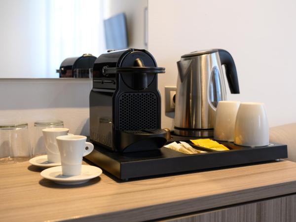 AMALPHI Corfu City Living : photo 10 de la chambre chambre familiale deluxe