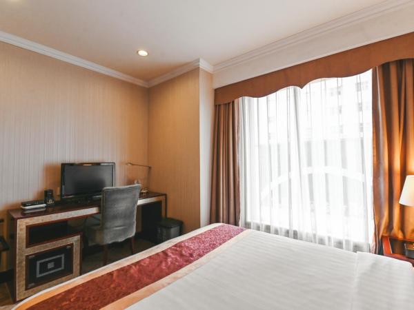 Royal Plaza Hotel : photo 6 de la chambre chambre lit king-size supérieure