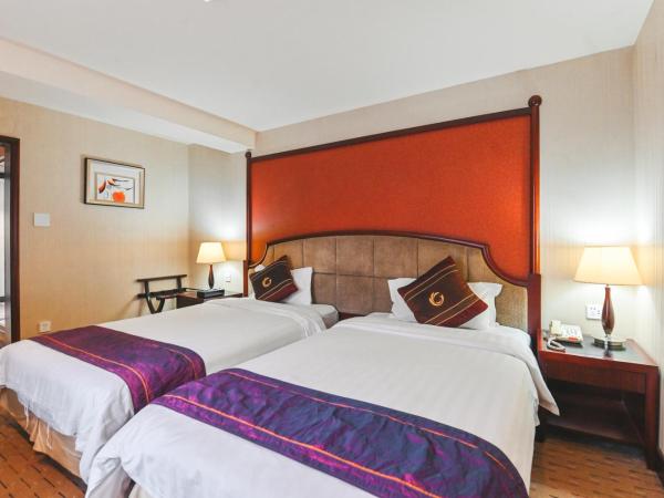 Royal Plaza Hotel : photo 7 de la chambre chambre lits jumeaux deluxe