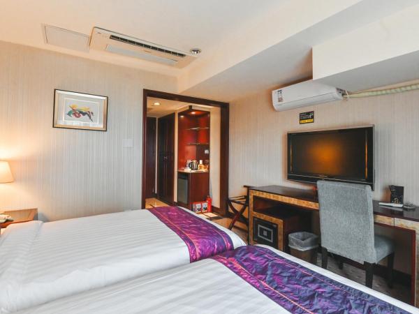 Royal Plaza Hotel : photo 2 de la chambre chambre lits jumeaux deluxe