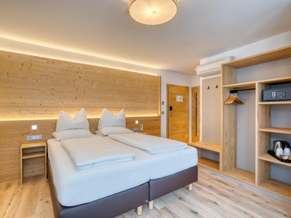 Leipziger Hof Innsbruck : photo 1 de la chambre chambre quadruple