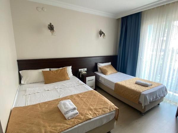 Theluna City Hotel : photo 7 de la chambre suite deluxe