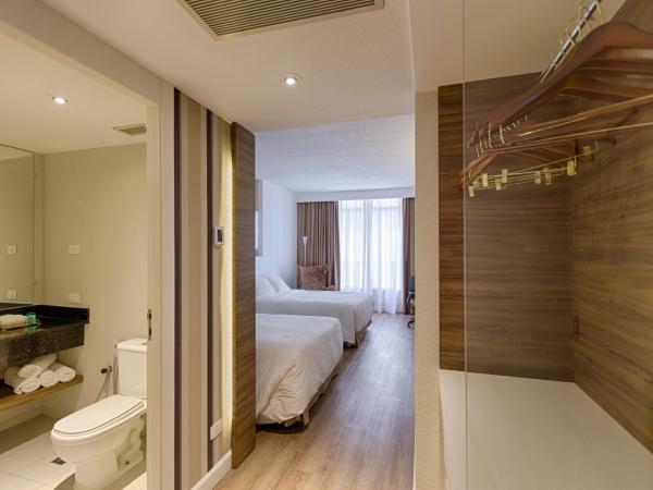 Radisson Hotel Curitiba : photo 6 de la chambre 1 superior double room - non-smoking