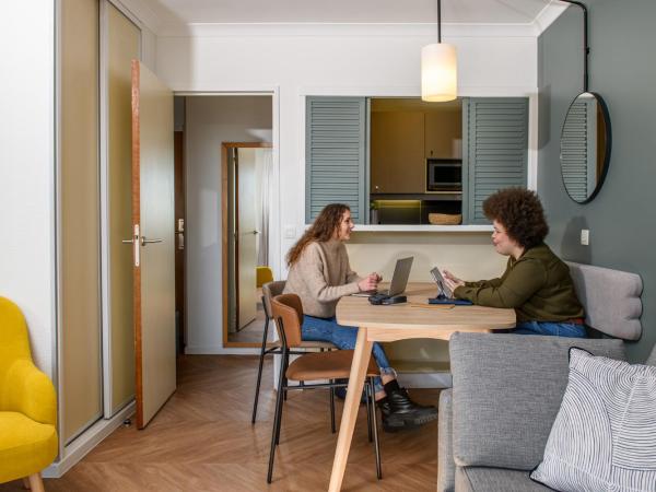 Aparthotel Adagio Paris Buttes Chaumont : photo 6 de la chambre appartement 1 chambre (3 adultes)