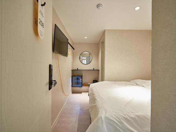 Life in Euljiro : photo 1 de la chambre double room 208