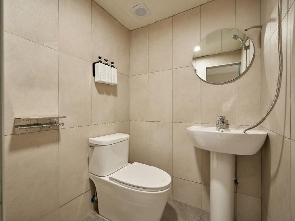 Life in Euljiro : photo 8 de la chambre double room 208