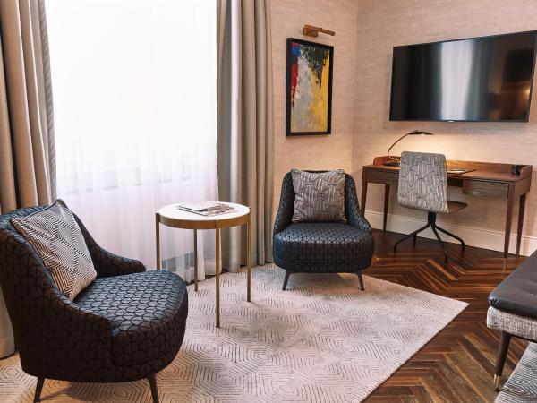 Steigenberger Icon Parkhotel Düsseldorf : photo 3 de la chambre chambre deluxe