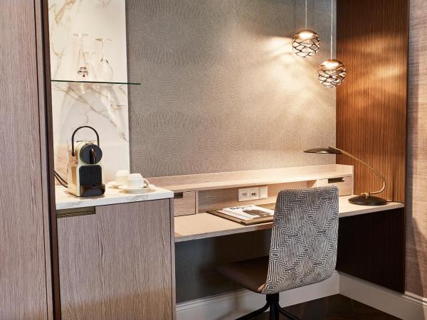 Steigenberger Icon Parkhotel Düsseldorf : photo 6 de la chambre chambre double deluxe