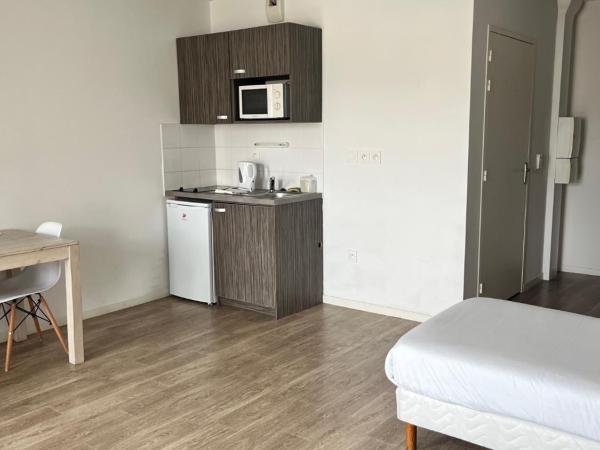 Zenao Appart'Hotel : photo 3 de la chambre studio lits jumeaux