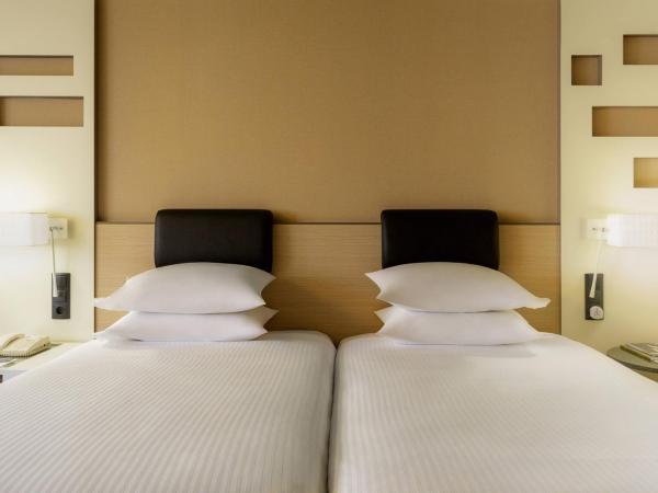 Madrid Marriott Auditorium Hotel & Conference Center : photo 3 de la chambre chambre lits jumeaux premium
