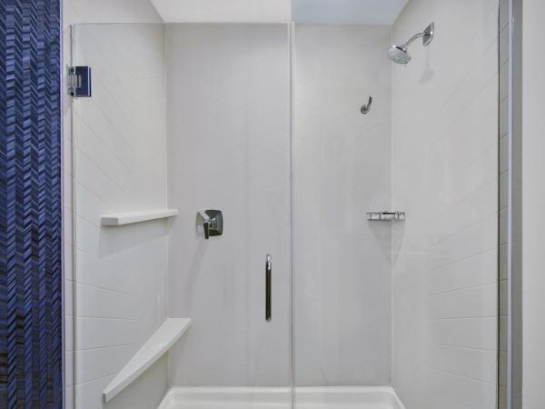 Fairfield by Marriott Inn & Suites Orlando at FLAMINGO CROSSINGS® Town Center : photo 3 de la chambre suite avec 1 lit king-size et canapé-lit