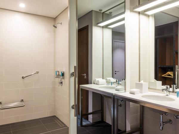 Aloft Dubai South : photo 6 de la chambre chambre aloft lit king-size - navette gratuite vers station de métro expo et aéroport international al maktoum