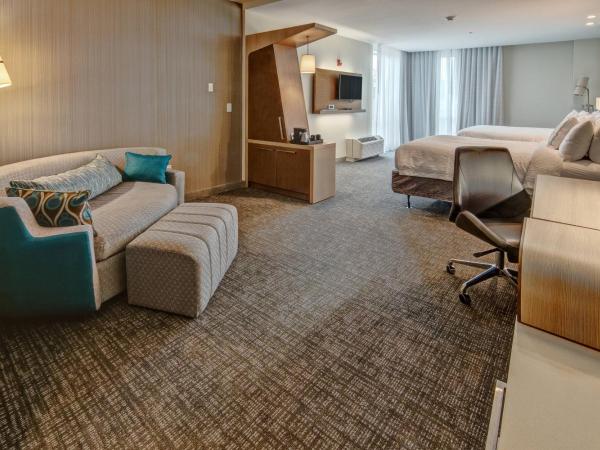 Courtyard Austin by Marriott Northwest/Lakeline : photo 2 de la chambre suite 1 chambre avec 2 lits queen-size et canapé-lit