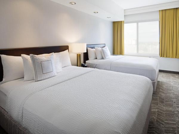 SpringHill Suites by Marriott Denver Airport : photo 2 de la chambre queen studio suite with two queen beds and trundle bed – non-smoking