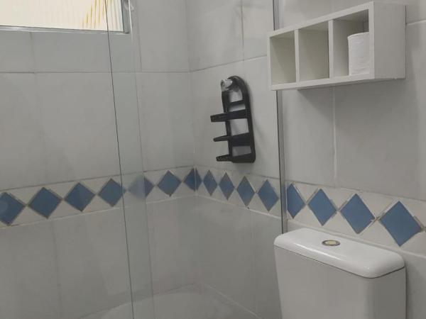 Hospedaria Dom Pedro - 500m do metrô : photo 4 de la chambre chambre simple avec salle de bains privative