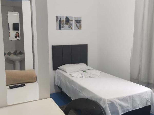 Hospedaria Dom Pedro - 500m do metrô : photo 5 de la chambre chambre simple avec salle de bains privative